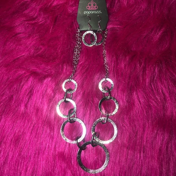 City Circus silver necklace - Picture 1 of 4